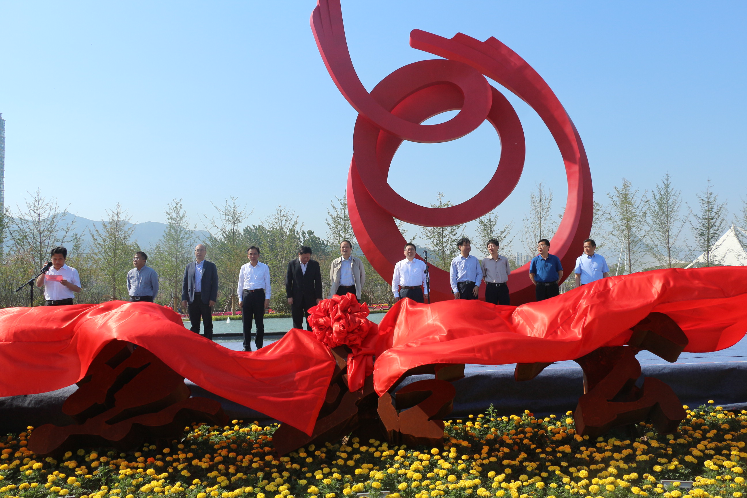 連云港市人民政府國有資產(chǎn)監(jiān)督管理委員會