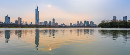 必去景點(diǎn)四 玄武湖公園